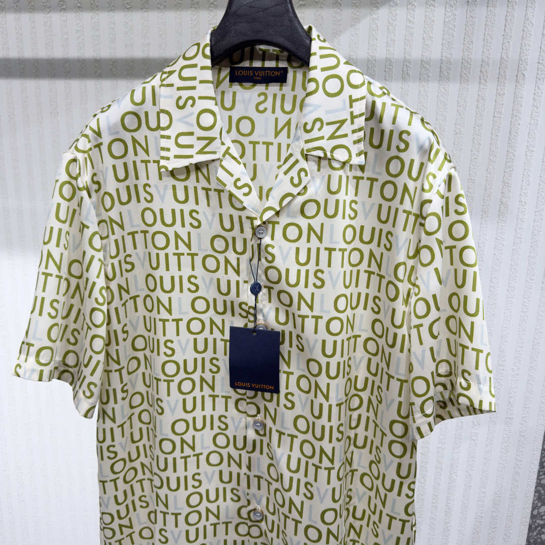 Louis Vuitton 25 LV Maze Print Silk Shirt - Image 3