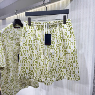 Louis Vuitton 26 Printed Silk Shorts
