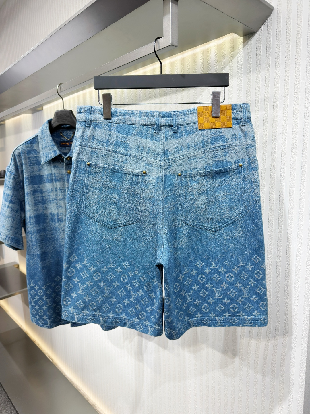 Louis Vuitton Men's 26 Indigo Cotton Monogram Pattern Shorts - Image 2