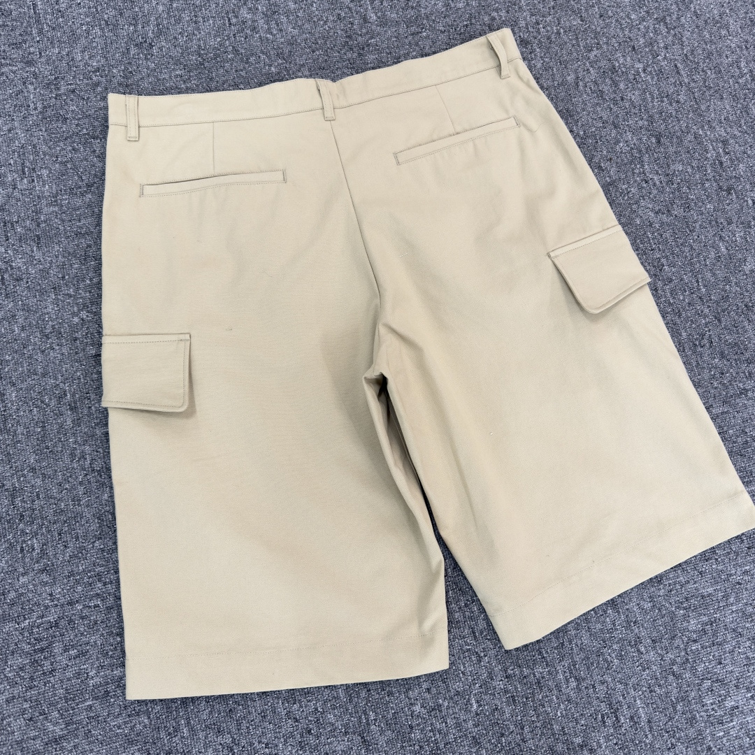 Louis Vuitton 26ss Functional Cotton Cargo Shorts - Image 6