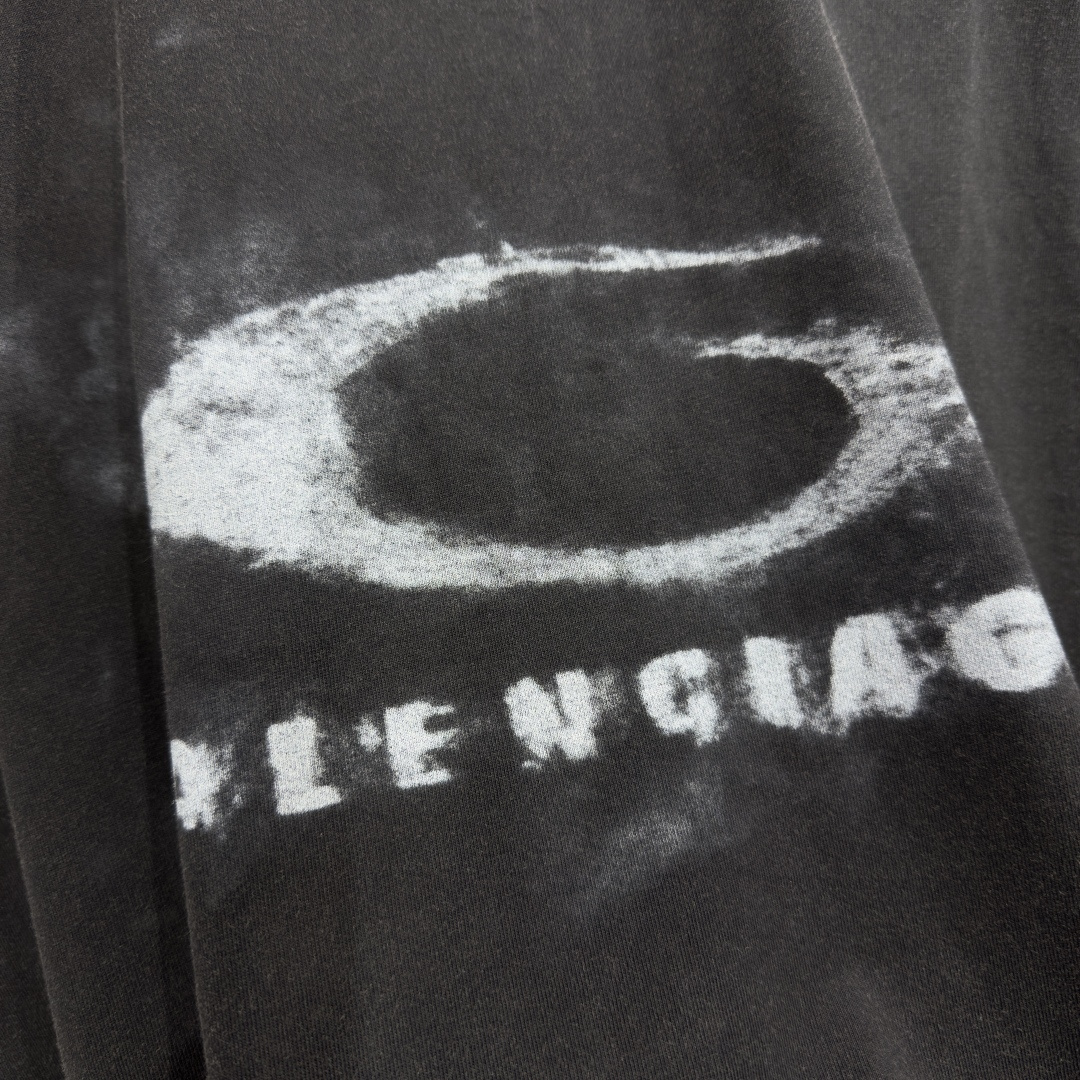 Balenciaga Spring 2026 Washed Crayon Loop Medium Fit T-Shirt - Image 6