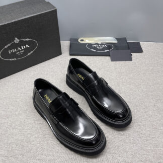 Prada Triangle Metal Logo Leather Derby Shoes For Men