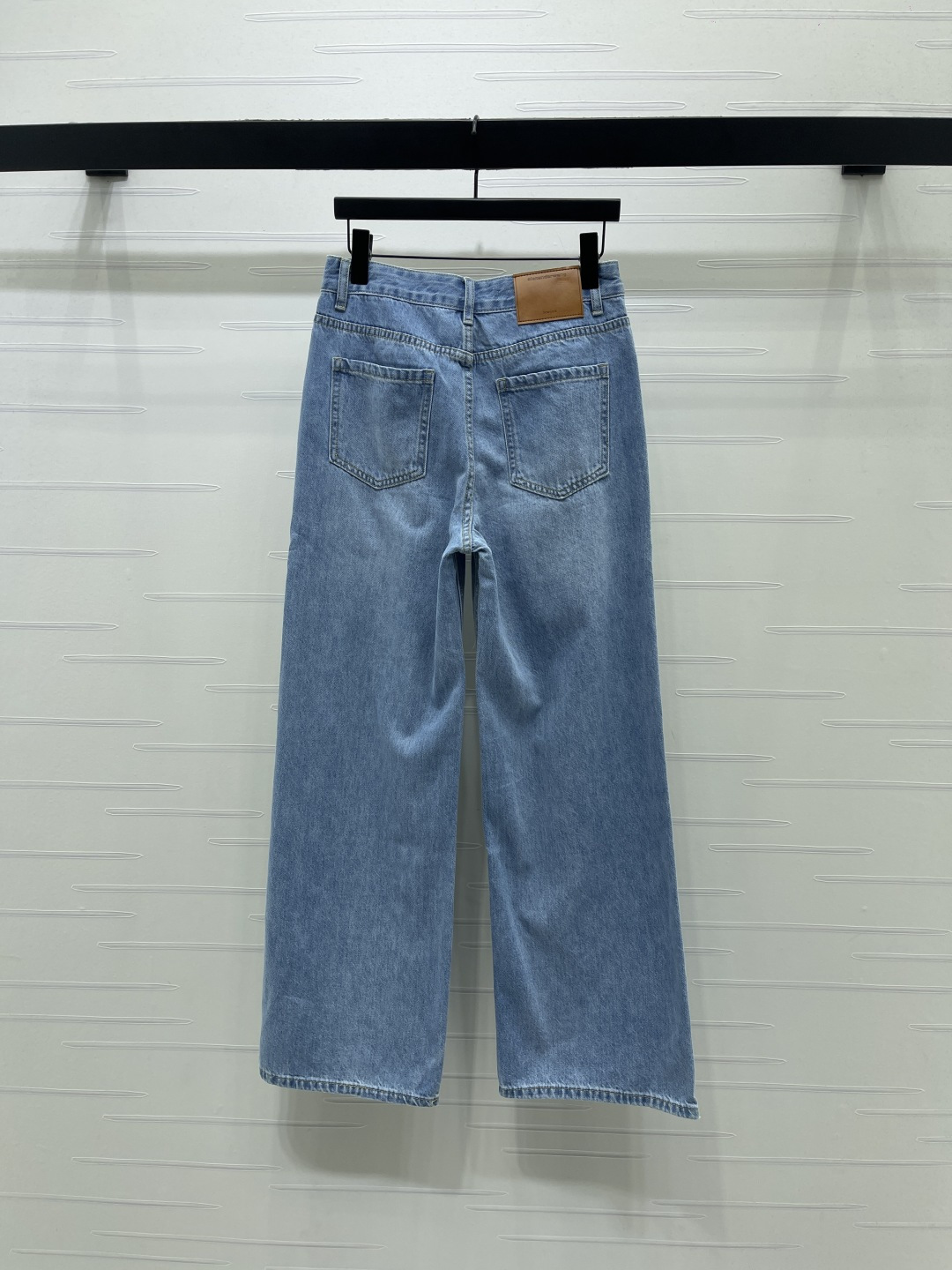 Replica Alexander Wang Letter Logo Wide Leg Denim Jeans 2026 For Women - Image 7