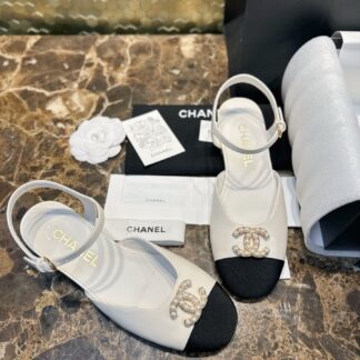 Chanel 25P Pearl Button Mary Jane Shoes For Women