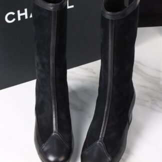 Chanel 25A Black Knight Tall Boots For Women