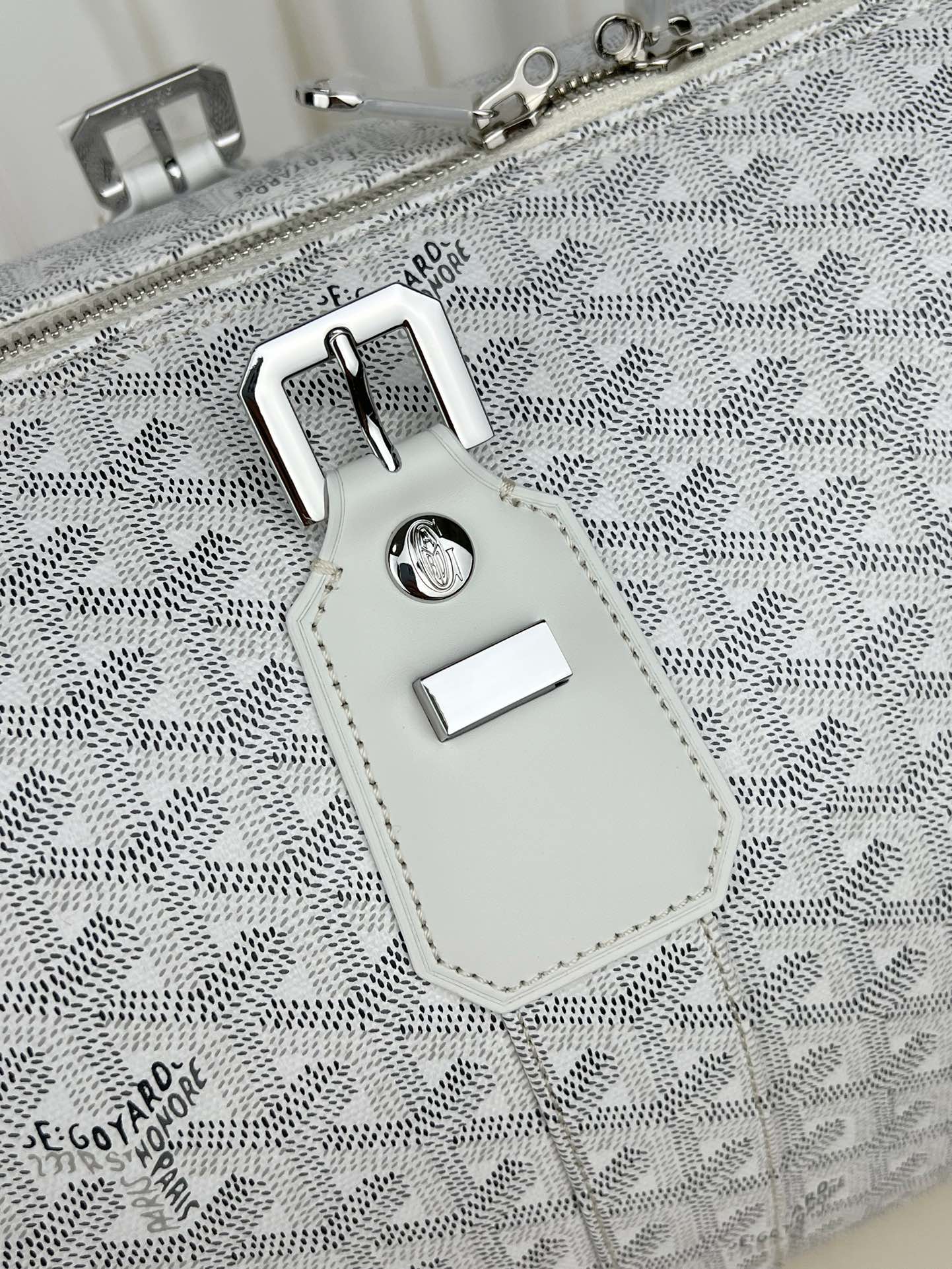 Replica Goyard Boston 45 bag White - Image 3