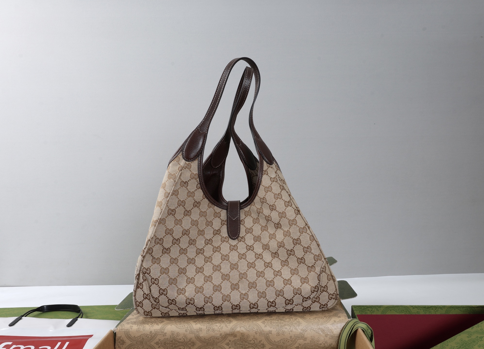 Replica GUCCI Mercato medium tote bag 866645 canvas - Image 18