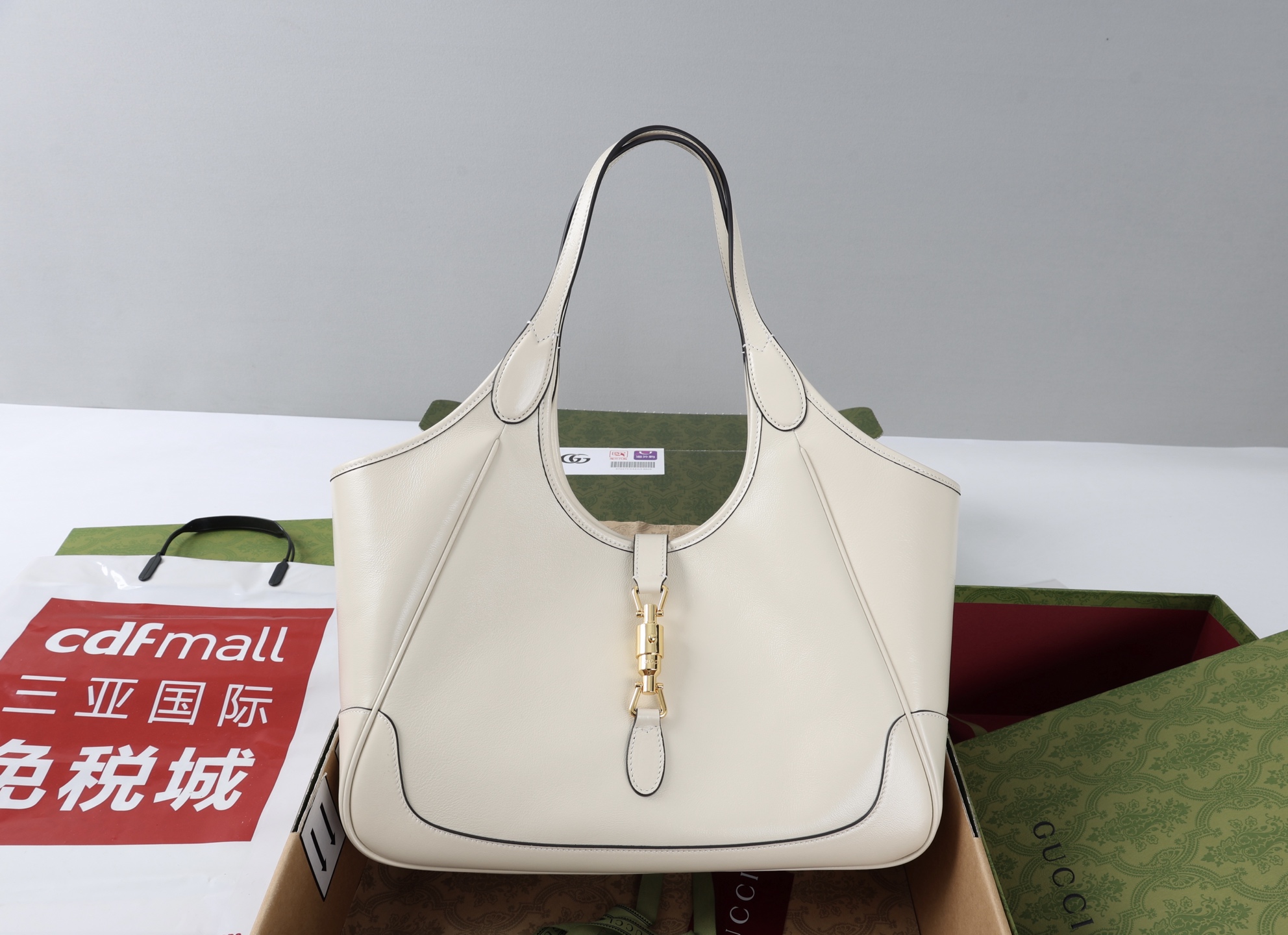 Replica GUCCI Mercato medium tote bag 866645 white leather